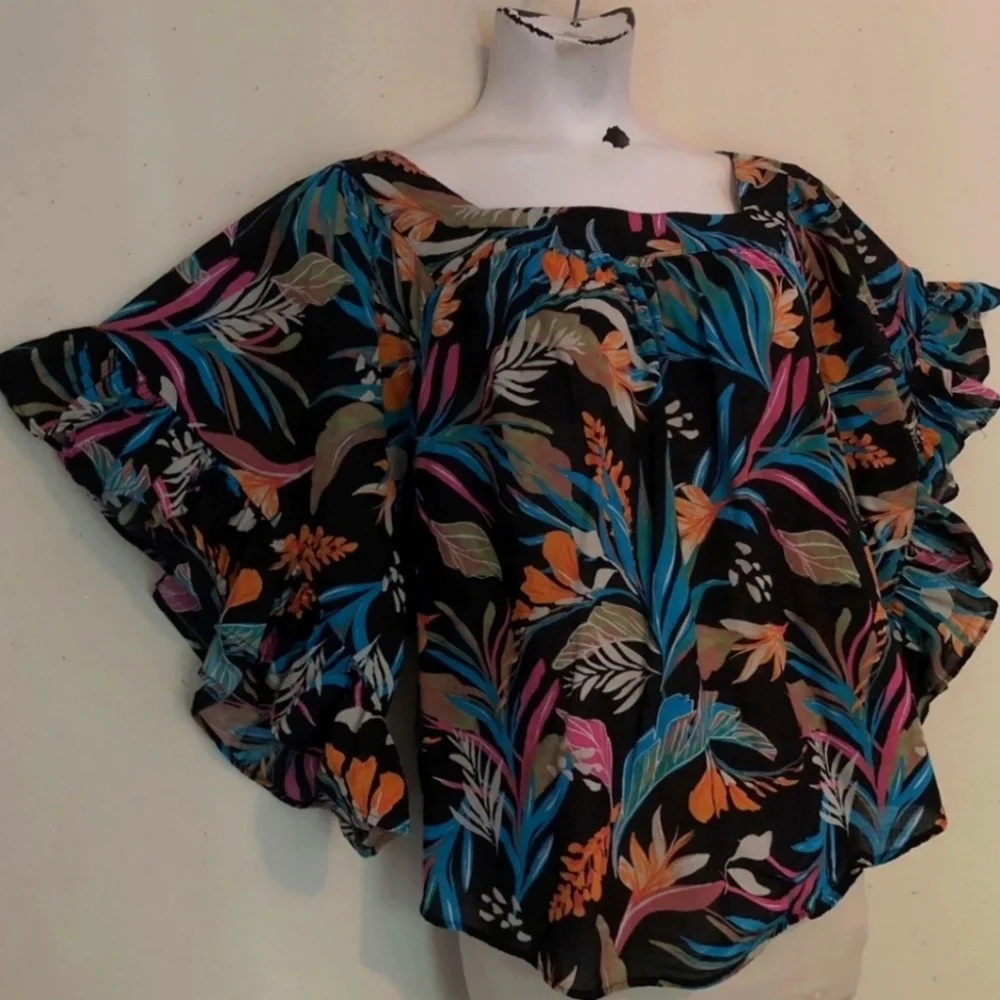 Plus Size Floral Cotton Blouse Square Neck Bell Sleeve Top Artsy Cottagecore NWT